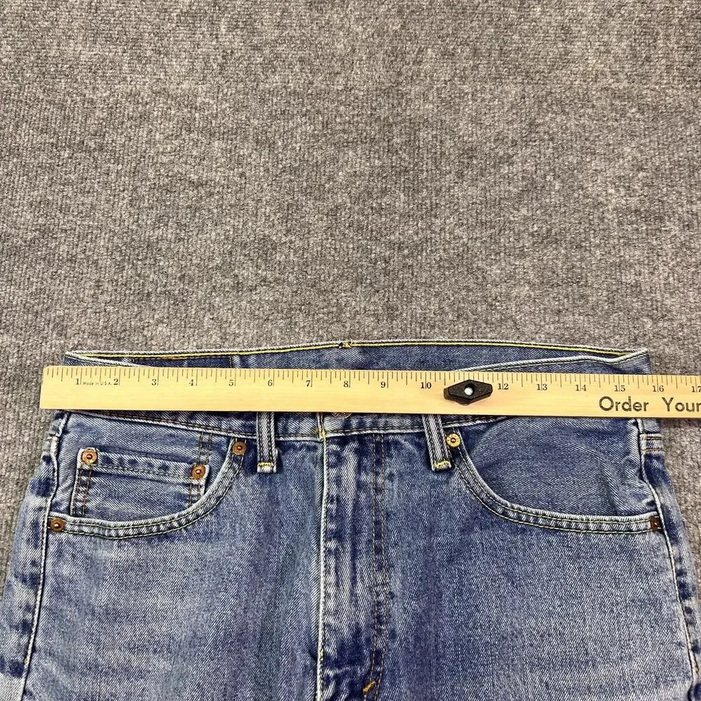 Levis 550 Jeans Mens 33x34 Blue Medium Wash Relaxed Tapered Denim Pants Casual